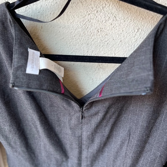 Liz Claiborne grey pinstripe dress size 8 1/2 sleeve - Picture 3 of 9